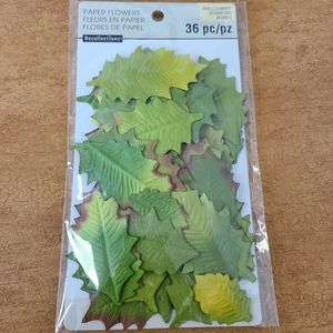 65pcs Paper Holly Leaves